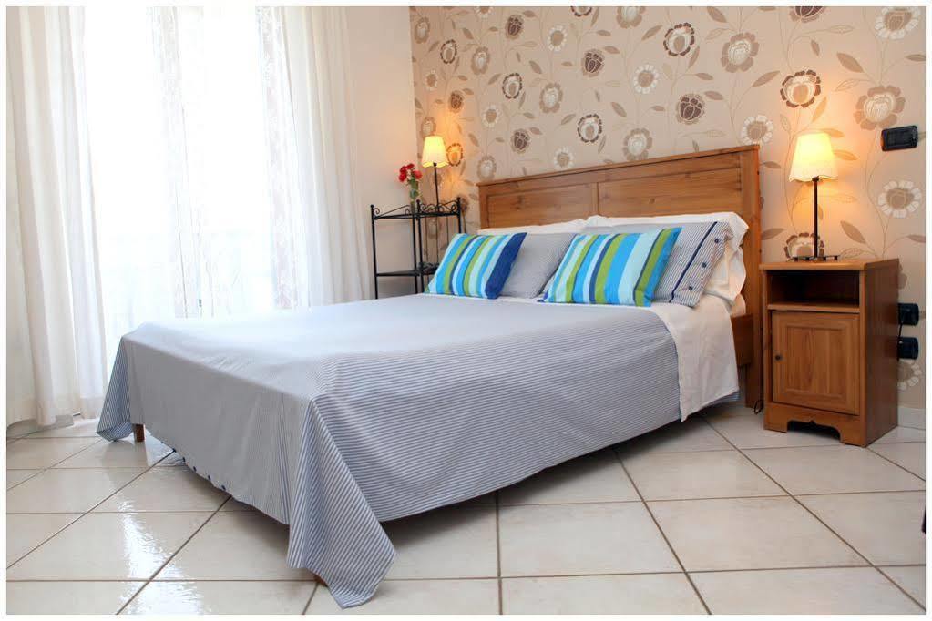 Certe Notti - Suites Помпей Екстериор снимка
